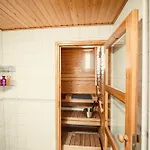 Apartmán Taika With Finnish Sauna, Glazed Balcony & Free Parking -your Base To Explore The Arctic And Santa's Magical Hometown