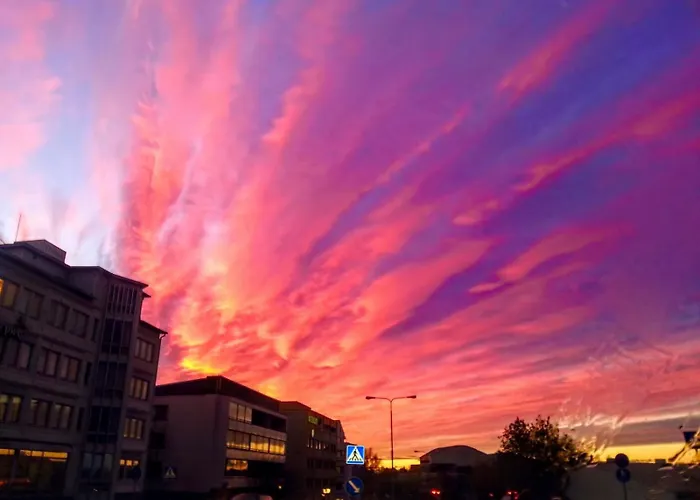 Taika With Finnish Sauna, Glazed Balcony & Free Parking -your Base To Explore The Arctic And Santa's Magical Hometown Apartment Rovaniemi