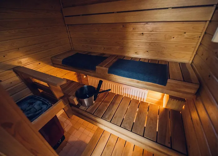 Taika With Finnish Sauna, Glazed Balcony & Free Parking -your Base To Explore The Arctic And Santa's Magical Hometown Lägenhet Rovaniemi