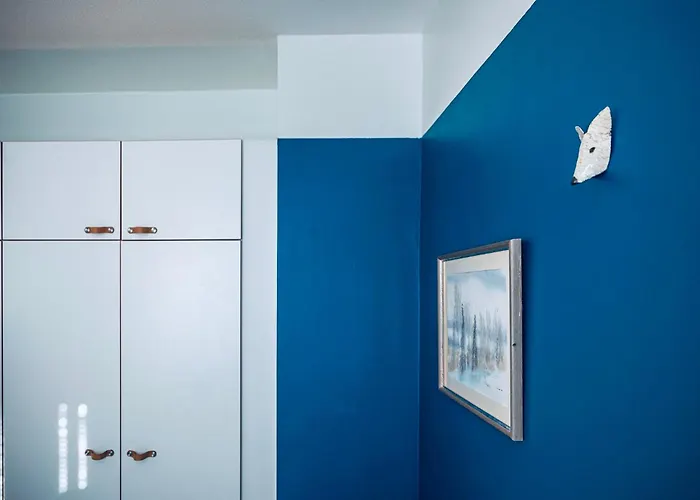 Taika With Finnish Sauna, Glazed Balcony & Free Parking -your Base To Explore The Arctic And Santa's Magical Hometown